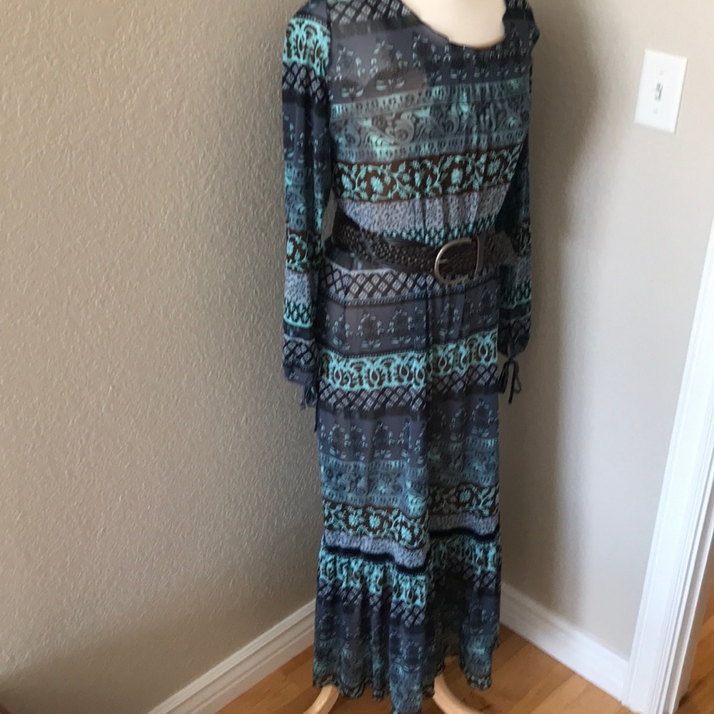 Amazing, ankle length dress
